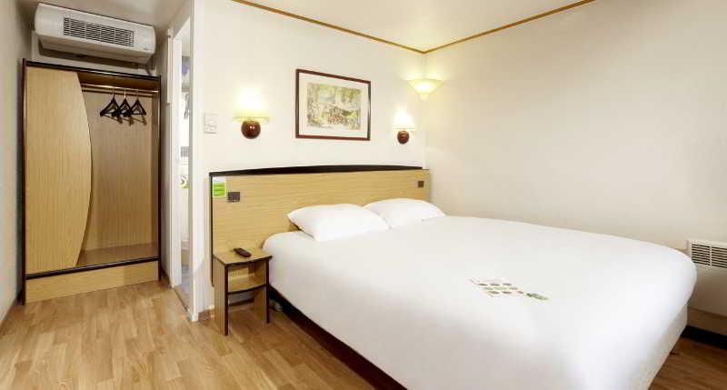 Campanile Bordeaux Est - Artigues Hotel Buitenkant foto